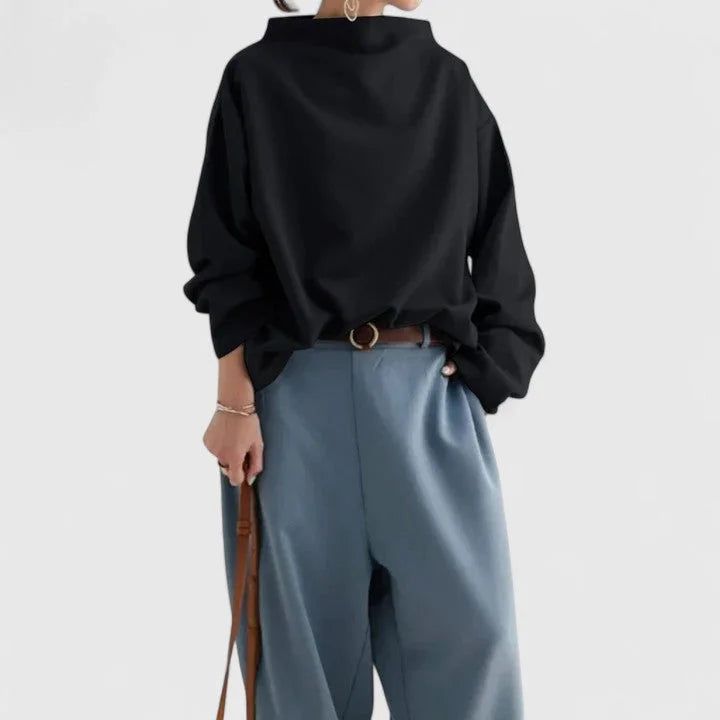 Women's Relaxed Fit Sweatshirt